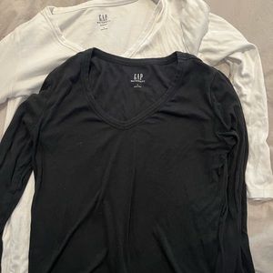 Gap l/s maternity shirts